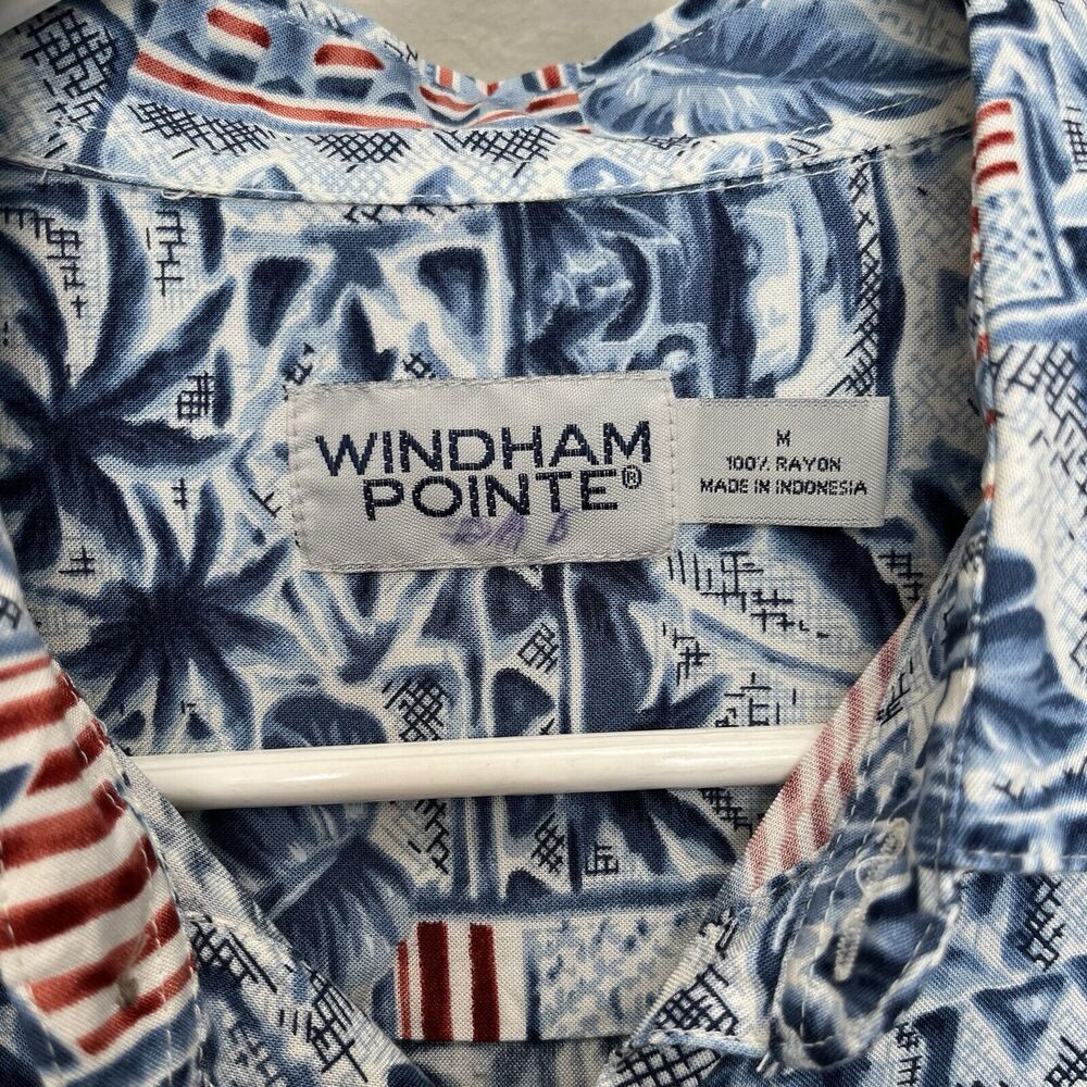 Windham Pointe | Hawaiian Aloha Shirt USA Flag Floral Red White Blue Medium VTG - Picture 4 of 5